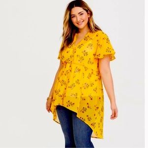 Torrid Size 4 (24-26) Yellow Chiffon Hi-Low Button Down Tunic